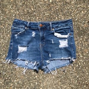 Basic denim shorts